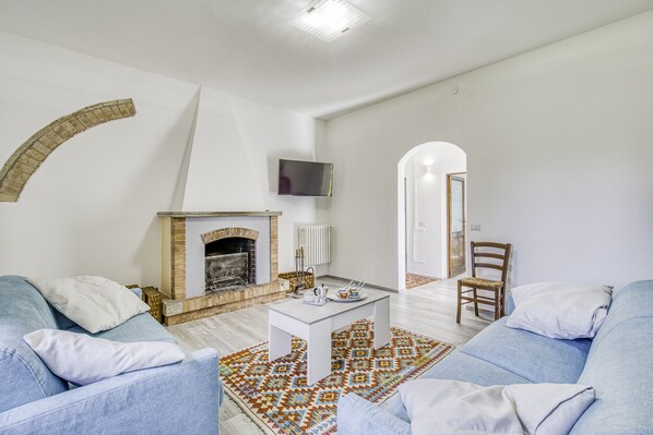 تلفزيون، مدفأة