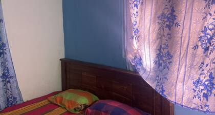 Pleasant house with WiFi in Kotugoda