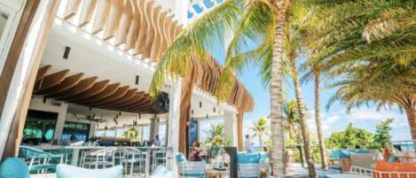 Restauration extérieure