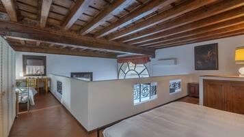 Bügeleisen/Bügelbrett, WLAN, Bettwäsche