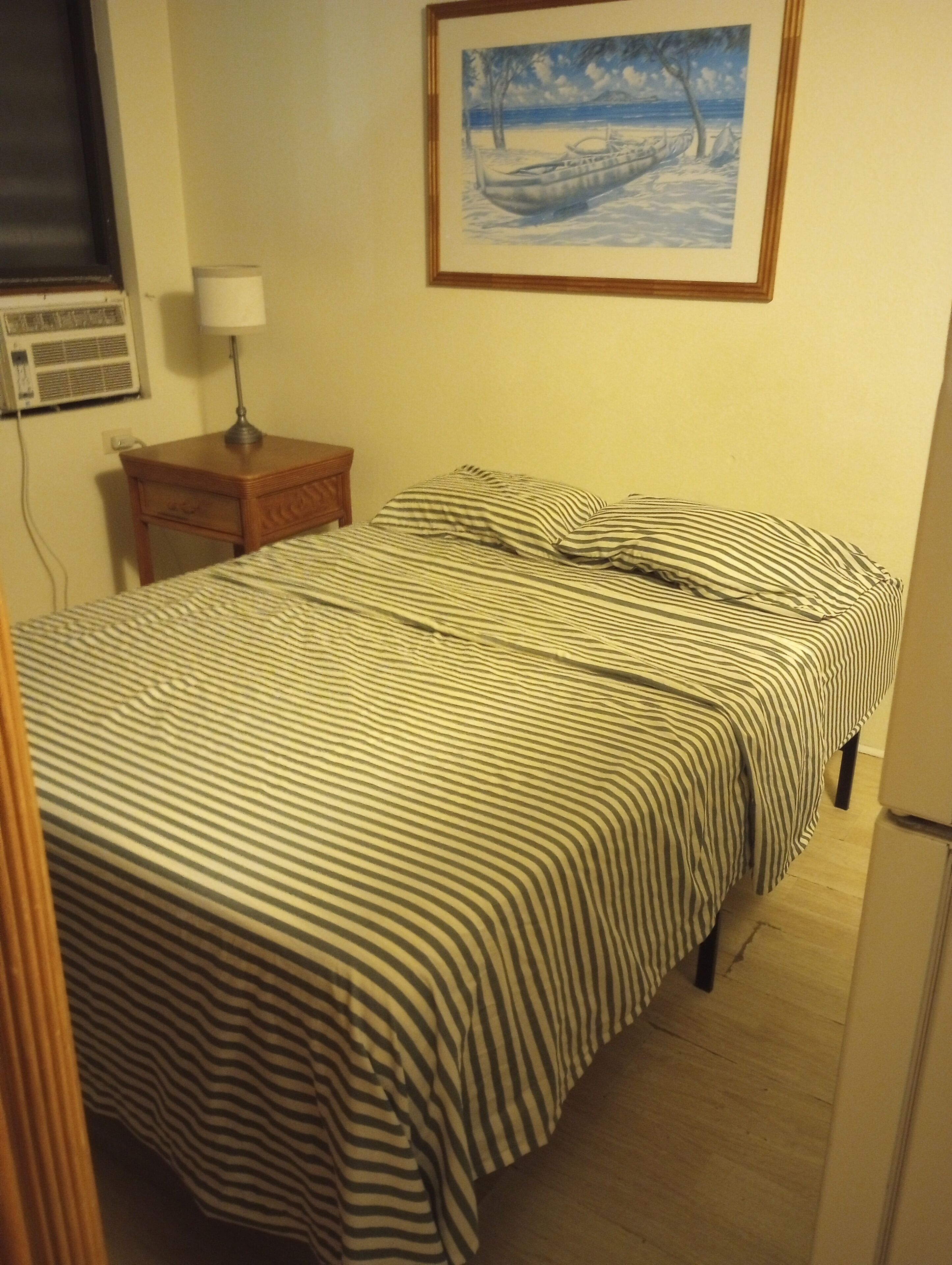 1 dormitorio, tabla de planchar con plancha, wifi gratis y ropa de cama