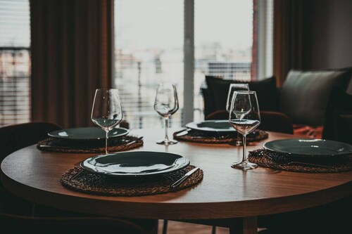 2HomeRent | Old Town | Pet Friendly |Free Garage