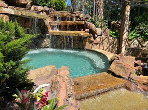 Piscine extérieure, piscine chauffée