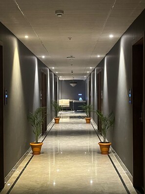 Lobby - Hotel The Landmark (Chhatarpur)