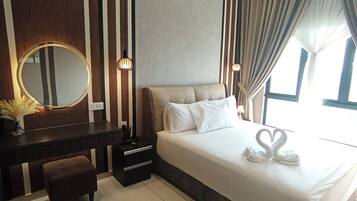 Luxury Apartment, 3 Bedrooms, Non Smoking, City View