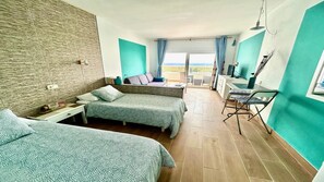 Iron/ironing board, WiFi, bed sheets - Cozy studio with spectacular view (Solana Matorral)