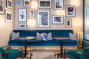 テレビ、ステレオ