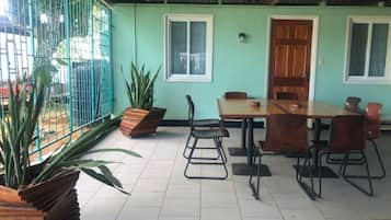Deluxe Studio | Terrace/patio