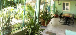 Basic Room | Garden view