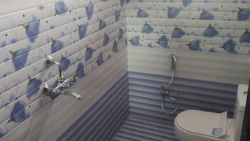 Double Room, City View | Bathroom | Shower, rainfall showerhead, free toiletries, soap