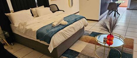 1 bedroom, desk, iron/ironing board, free WiFi