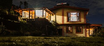 Panchachuli House