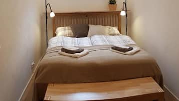 2 bedrooms, free WiFi, bed sheets