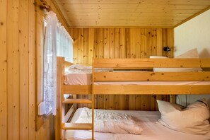 2 Schlafzimmer, Bügeleisen/Bügelbrett, kostenloses WLAN