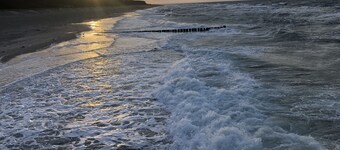 Holiday Home 'Atelierhaus Auf Hofjumne' with Private Terrace, Private Garden and Wi-Fi