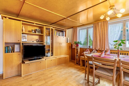 Appartement 'Ferienwohnung Zum Pavillon' avec terrasse privée et Wi-Fi