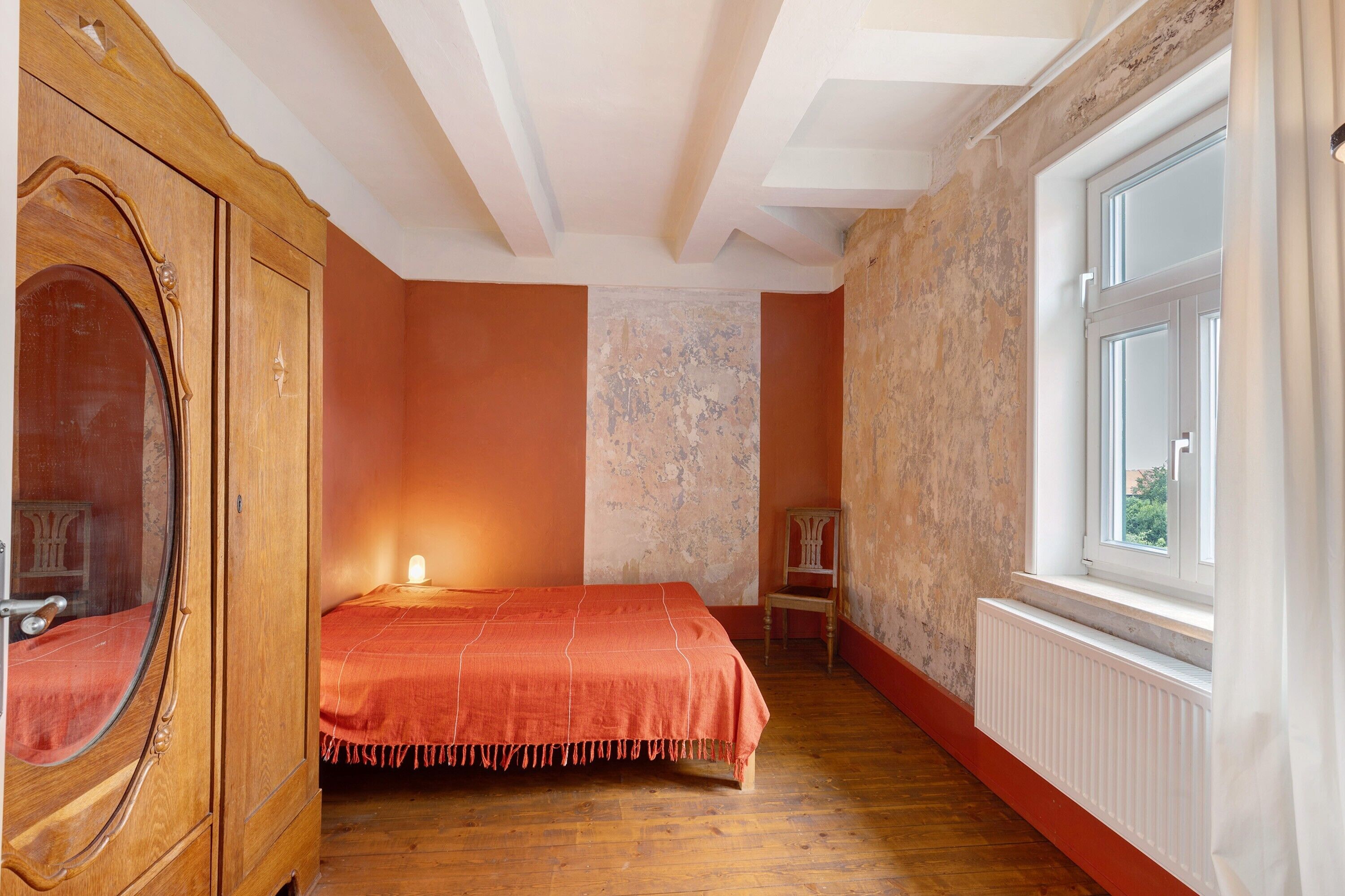 3 bedrooms, desk, free WiFi, bed sheets