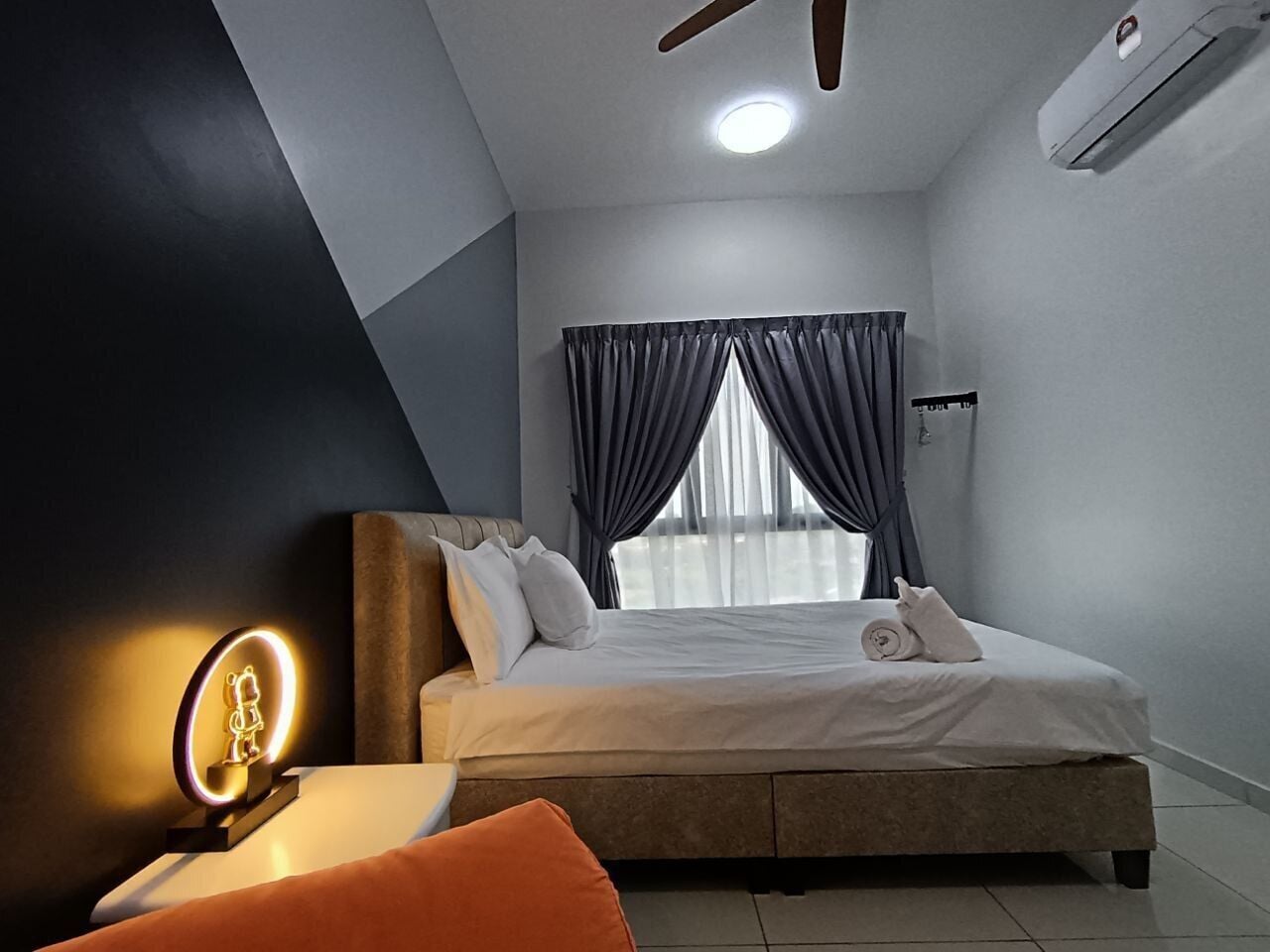 Desk, blackout curtains, iron/ironing board, free WiFi