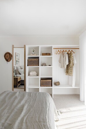 5 Schlafzimmer, Bügeleisen/Bügelbrett, WLAN, Bettwäsche