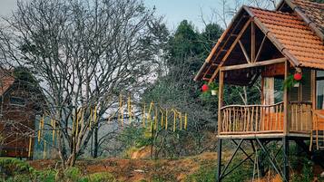 1 bedroom, blackout drapes, iron/ironing board, free WiFi