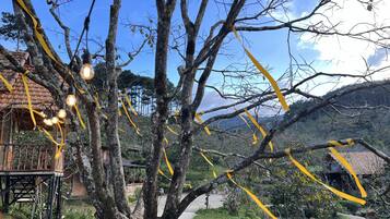 1 bedroom, blackout drapes, iron/ironing board, free WiFi