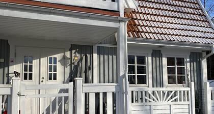 Family & Work Home w Garden in Kallfors Järna Sthlm by Golf, Lakes, Sea, Forest