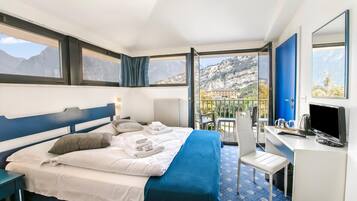 Family Room, 1 Bedroom, Balcony (Bike & Wind Hotel Villa Maria 19) | 1 bedroom, in-room safe, desk