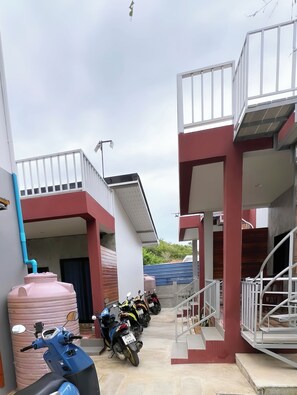 Exterior - Samanta By The Hill (Koh Lan)