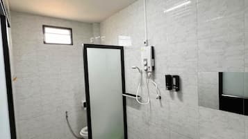 Deluxe-Zimmer, HĂŒgelblick | Badezimmer