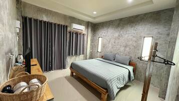 Deluxe Room, Hill View | Free WiFi