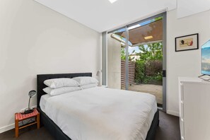 1 chambre, fer et planche à repasser, Wi-Fi, draps fournis
