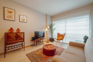 TV