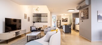 Serenity by the Sea – Poleg Villa by Sea N' Rent