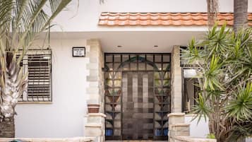 Villa, 5 chambres, patio, vue jardin | Intérieur