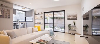 Serenity by the Sea – Poleg Villa by Sea N' Rent