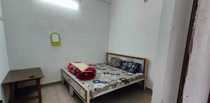 Free WiFi - Gopal Sadan (Mathura)