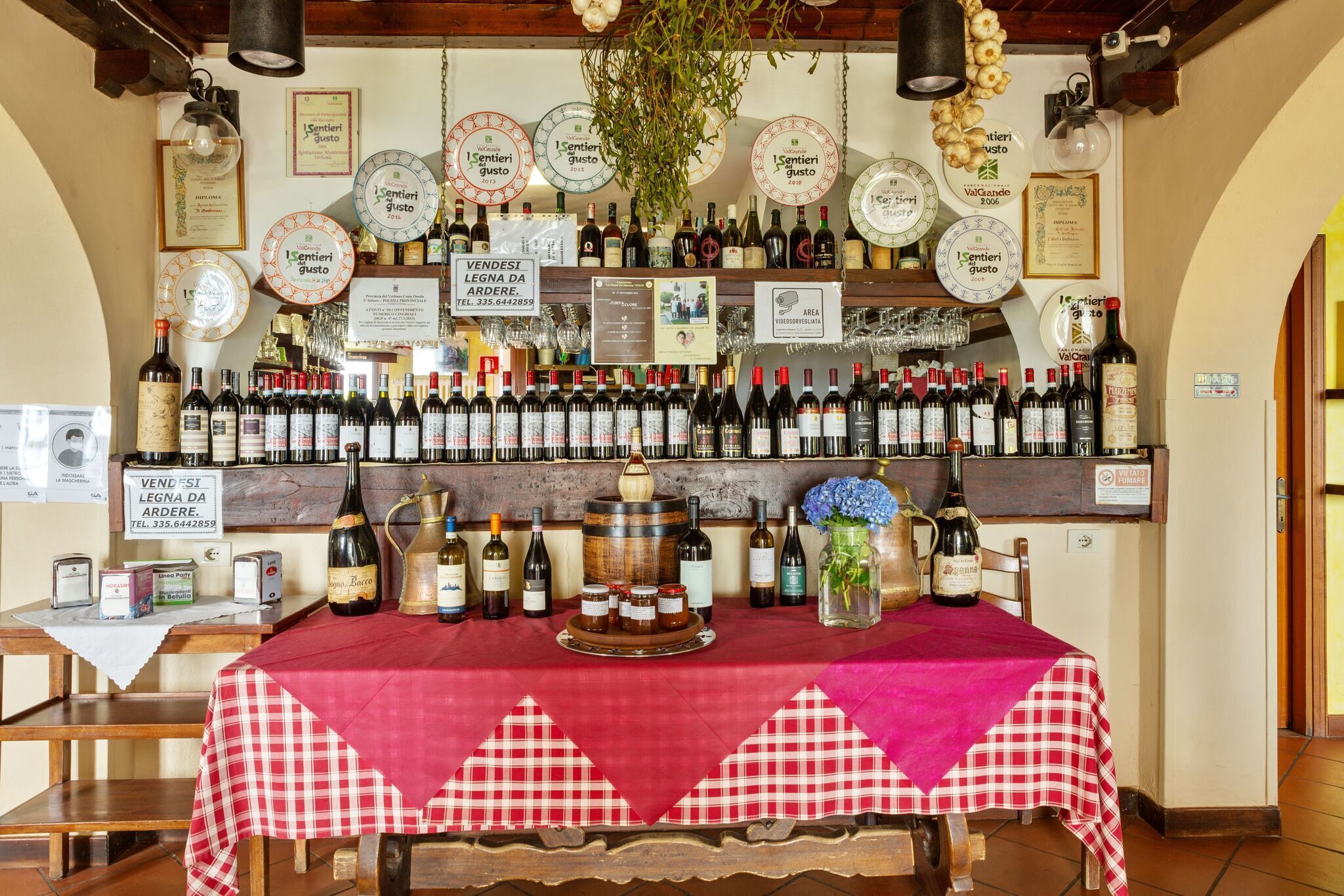 Bar (in der Unterkunft)