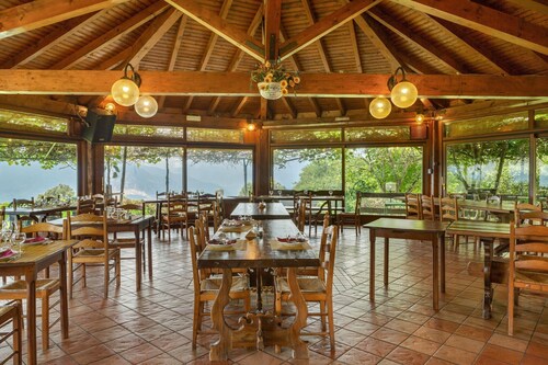 Farmhouse in Verbania with Lake Views