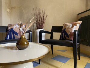 Suite familiar | 1 dormitorio, ropa de cama de alta calidad, decoración individual