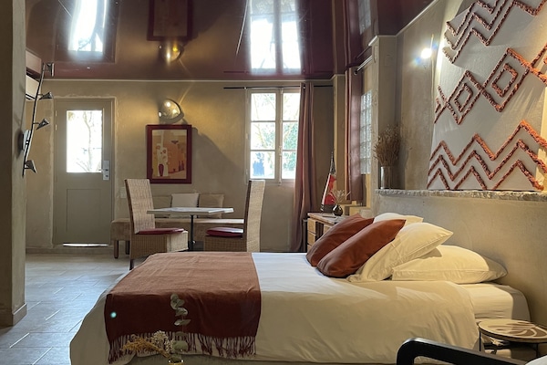 1 habitación, ropa de cama de alta calidad y decoración personalizada