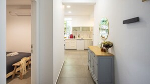 Căn hộ, 2 phòng ngủ, sân hiên, quang cảnh sân vườn | Nội thất