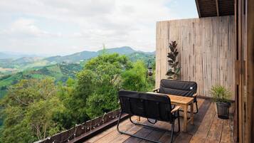 Standard Villa, Balcony, Hill View | Outdoor dining