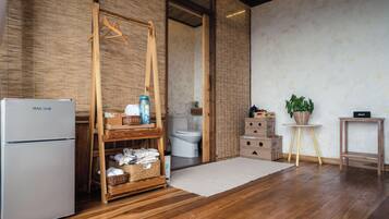 Standard Villa, Balcony, Hill View | Interior