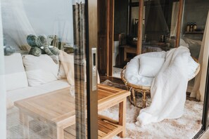 Vila Deluks, balkon, pemandangan bukit | Interior