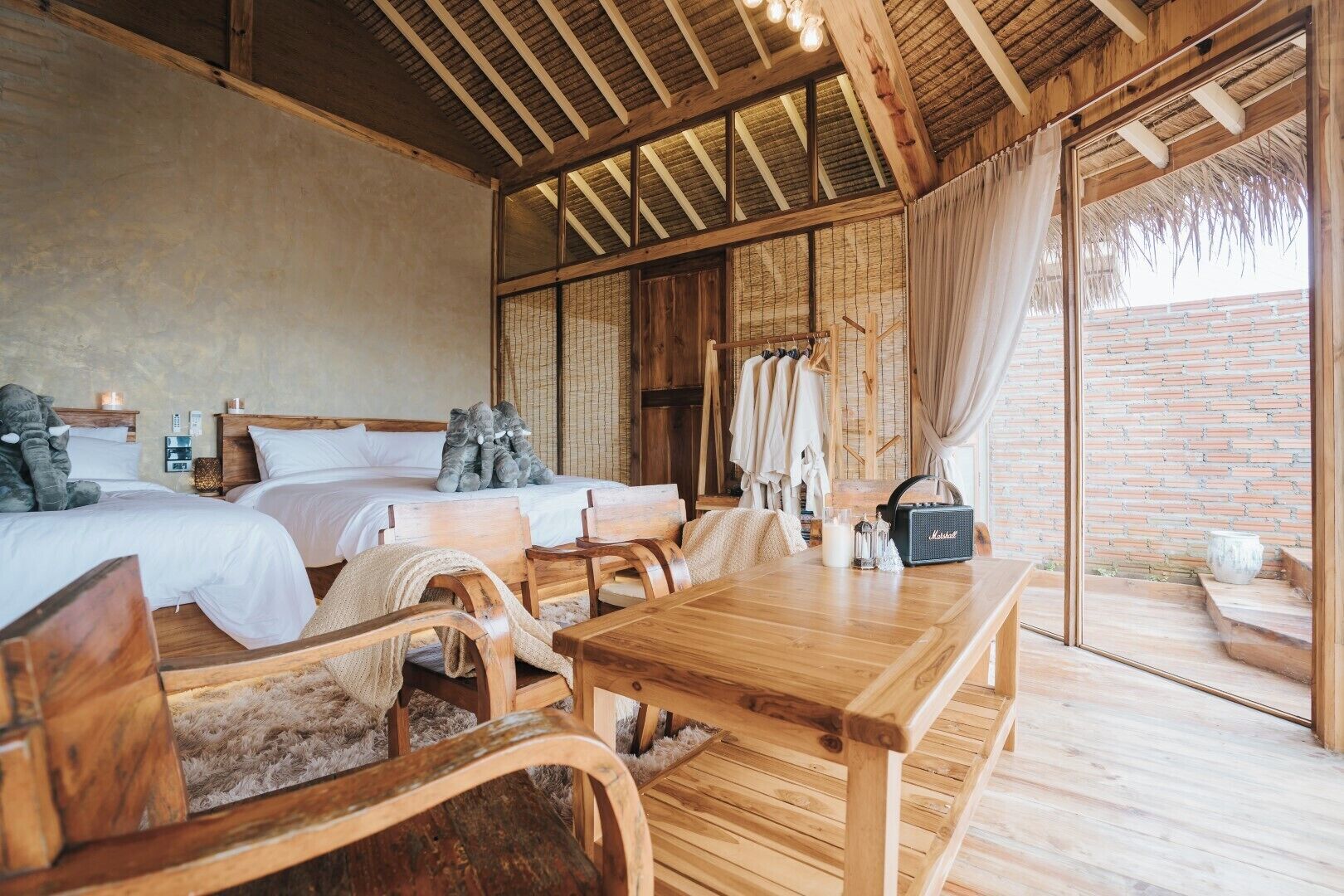 Luxury Villa, Balcony, Hill View | 1 bedroom, desk, laptop workspace, free WiFi