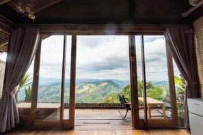 Vila Standar, balkon, pemandangan bukit | Interior
