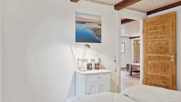 2 bedrooms, free WiFi