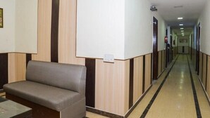 Living area - Del Fox Hotel Delhi Airport (New Delhi)