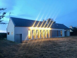 Exterior - Ty Coum - Modern farmhouse with view of the aber (Lannilis)