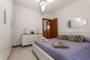 3 Schlafzimmer, Bügeleisen/Bügelbrett, kostenloses WLAN, Bettwäsche